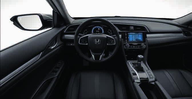 PRESTIGE 17" kola z lehkých slitin Kožený volant Kožená hlavice řadicí páky Sportovní hliníkové pedály Aktivní elektrický posilovač řízení Asistent pro jízdu v kolonách (pouze s CVT) Systém pro
