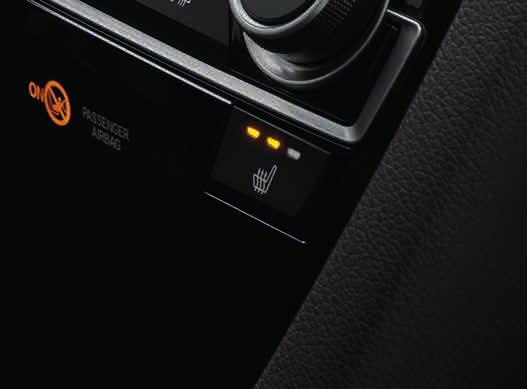 rizika vyjetí z komunikace Systém rozpoznávání dopravních značek Aktivní elektrický posilovač řízení Asistent pro jízdu v kolonách (pouze s CVT) Páčky řazení pod volantem (pouze s CVT převodovkou)