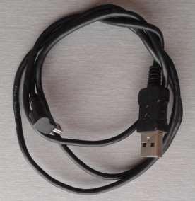 Fotografie datového kabelu, pořízená znalcem 2.2.3.
