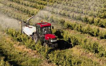 SNADNÉ OVLÁDÁNÍ Ovládání konečky prstů. Traktory CASE IH Quantum jsou navrženy se stěžejním zaměřením na obsluhu.