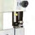 Naklápění kotouče 0-45 Max výška řezu při 45 / 90 je 54 / 80 mm Maximální élka/šířka řezu 10 / 610 mm Hmotnost 157kg Ocelové