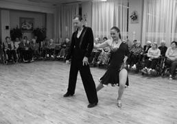 Uživatelé byli uneseni, jak estetickou vizáží, tak taneční technikou obou párů.