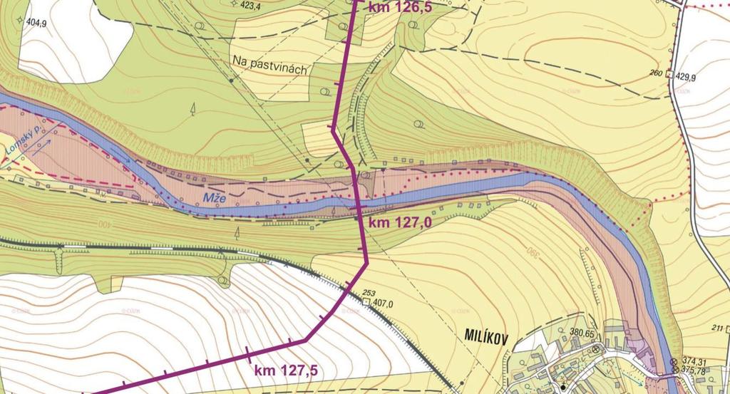 : Situace křížení trasy plynovodu a toku Úterského potoka s vyzna čením záplavového území Q100 Mže Trasa záměru kříží Mži zhruba na úrovni ř.