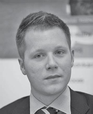 Zároveň byl iniciátorem randomizovaných studií PRAGUE 1 a PRAGUE 2, jejichž výsledky podstatně ovlivnily léčbu tohoto onemocnění nejen v České republice, ale také v celé Evropě, Severní Americe a
