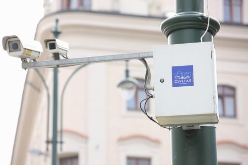 První typ opatření byl instalován na křižovatkách Steinengraben / Kanonengasse, Steinengraben / Leonhardsstrasse a Klingelbergstrasse / Schanzenstrasse.