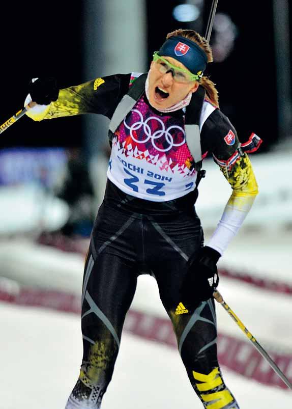 VÍŤAZ 2015 JEDNOTLIVCI ANASTASIA KUZMINOVÁ BIATLON Na zimných olympijských hrách v Soči obhájila v rýchlostných pretekoch na 7,5 km zlatú medailu z Vancouvru 2010 a zlatá repríza sa jej podarila ako