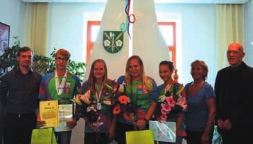 cence Zahradníka z.s. To v e pod zá titou generálního vikáfie litomûfiického biskupství Mons. ICLic. Mgr. Martina Davídka. StrÛjcem a taïn m konûm obou tûchto akcí byla pfiedev ím paní PhDr.
