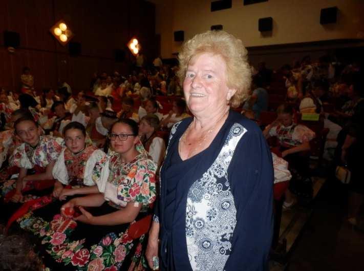 Vierka Šimkovičová je dušou Detského folklórneho súboru Poľana Matkou a dušou DFS Poľana je pani učiteľka Vierka Šimkovičová, ktorá vychovala viaceré generácie folkloristov mladšieho a staršieho