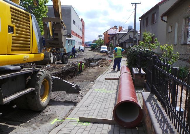 V Zábřehu byla dokončena a převzata rekonstrukce kanalizace v ulici V Opravě, kde bylo položeno přibližně 172 metrů potrubí. Nyní je zažádáno o kolaudaci stavby.