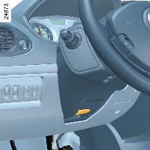 VOLANT 1 Nastavení výšky a vzdálenosti volantu (v závislosti na typu vozidla) Zatáhnìte za páku 1 auveïtevolant do poşadované polohy. Pro zablokování volantu páku zatlaète.