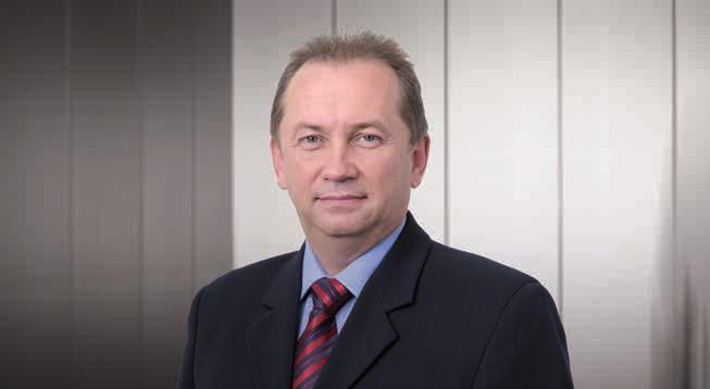 Oleg Hanzal člen představenstva a finanční