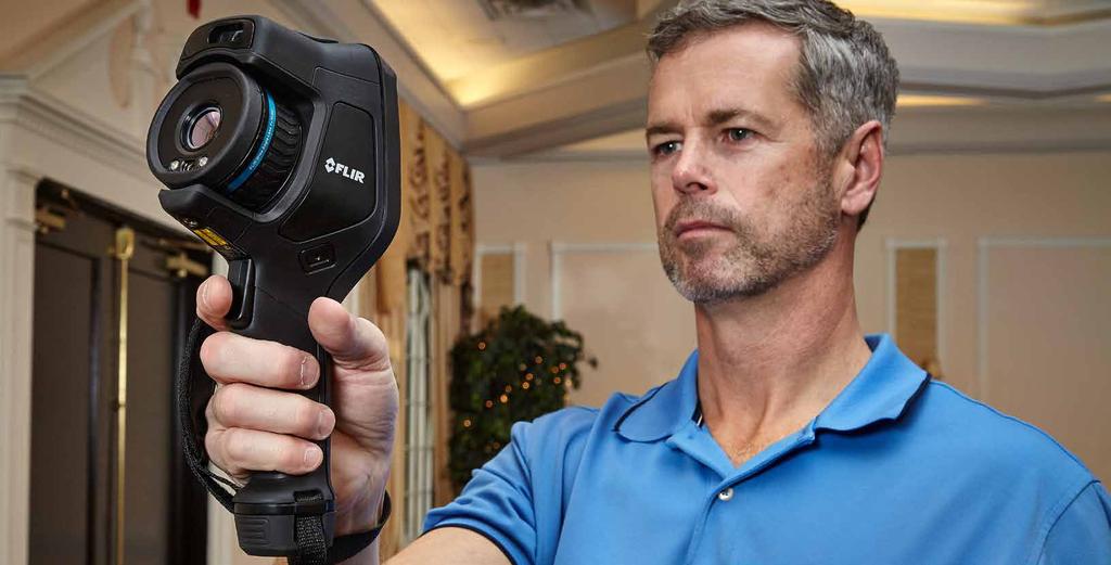 VÝJIMEČNOST PŘI PRÁCI Společnost FLIR kompletně přepracovala termokamery s pistolovou rukojetí řady Exx tak, aby poskytovaly