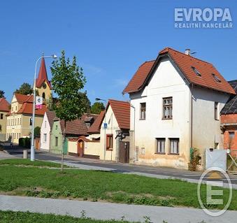 pozemek K prodejnost Jednotková cena (JC) RD Řehníkova ul.