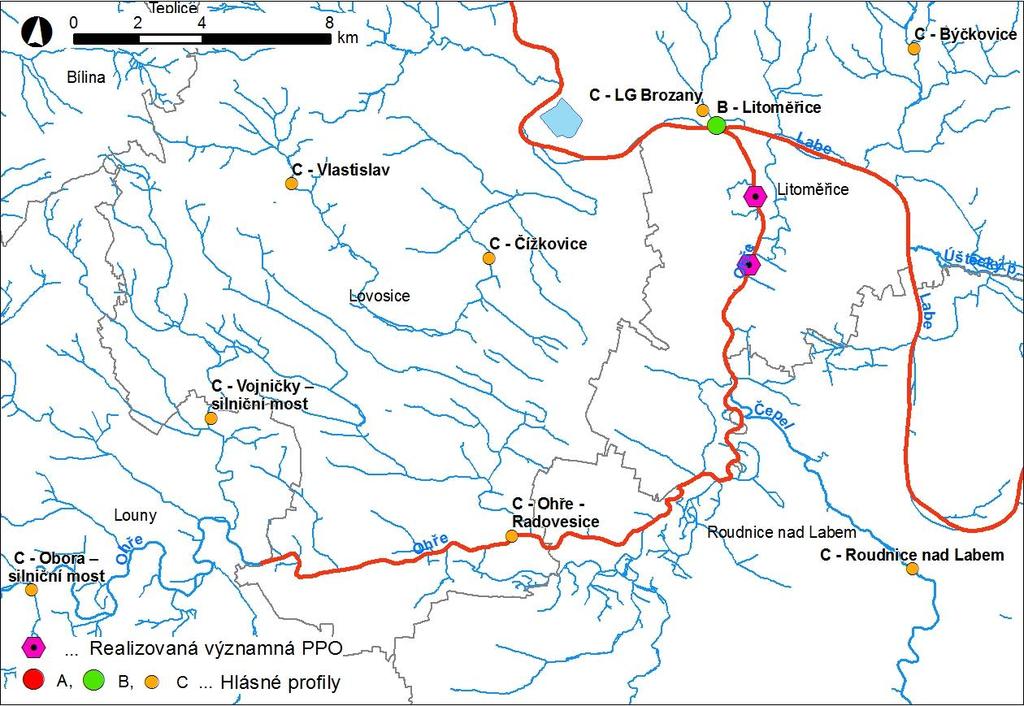 Obr. 1 Přehledná mapa řešeného území Obr.