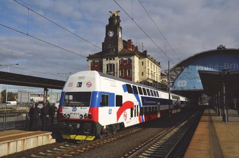 8 Ve směru od Starého Hloubětína je linka zkrácena do zastávky Malostranská, odkud pokračuje jako linka 20 směr Sídliště Barrandov.