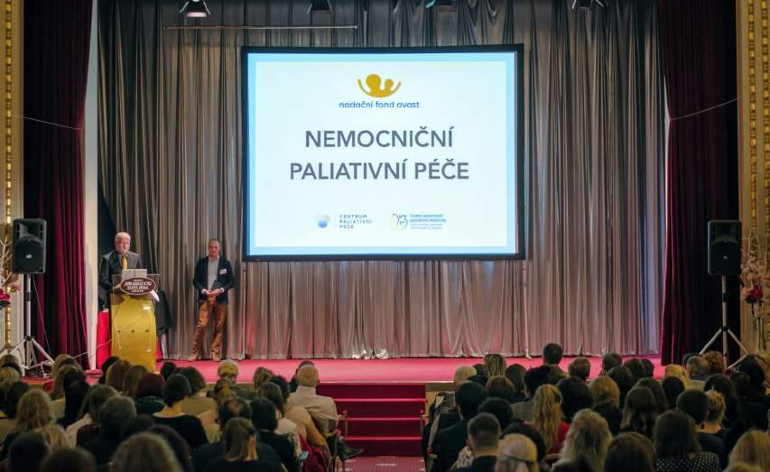 věnují paliativní péči. Konference se uskutečnila pod záštitou ministra zdravotnictví ČR pana JUDr. Ing.