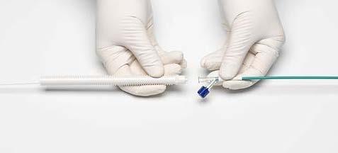 V případě neúmyslného částečného odkrytí implantátu v průběhu procesu je nutné zařízení vyměnit za nové. b.