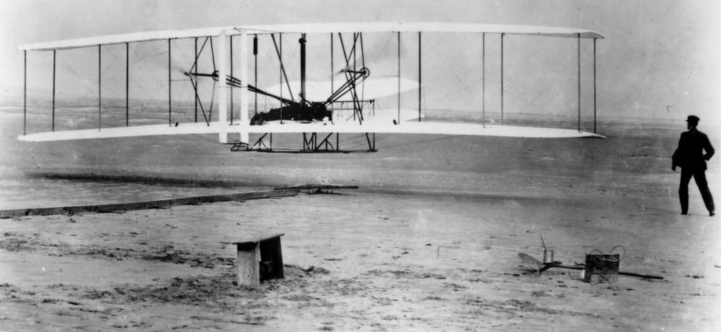 První známá fotografie pořízená z balónu v USA, výška cca 400 m J. W. Black Paris, France 1858.