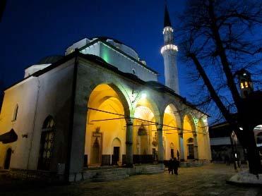 ) pondelok Presun do Sarajeva, hlavného mesta Bosny a Hercegoviny.
