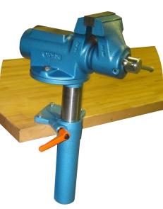 pneumatic spring allowing to adjust the vice to the right position the vice is easy tipped under the table top the vice weight is