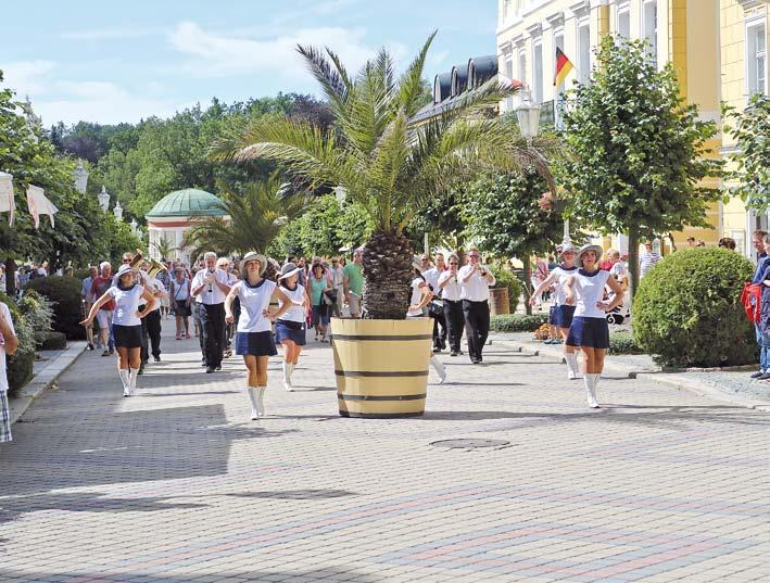 Jižní národy dobře vědí, proč přes poledne dodržují siestu jsou někde ve stínu, dají si šlofíka... Je to inspirující i pro nás, pokud to trochu jde.