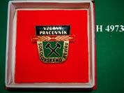 16 Akvizice 1.2. DARY A VLASTNÍ SBĚRY (výběr) 1.2.1. Předmět: Radiopřijímač Sokol Předchozí vlastník: PhDr. Vladimír Bružeňák, Sokolov - Historická H 4967 1.2.2. Předmět: Sada na holení Předchozí vlastník: PhDr.