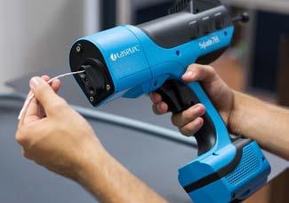 > Zpracování kabelů > Odizolovací stroje THONAUER Katalog produktů Sylade 7 H Ruční laserový odizolovací přístroj První ruční laserový odizolovací přístroj na světě. Složité vodiče, jako např.