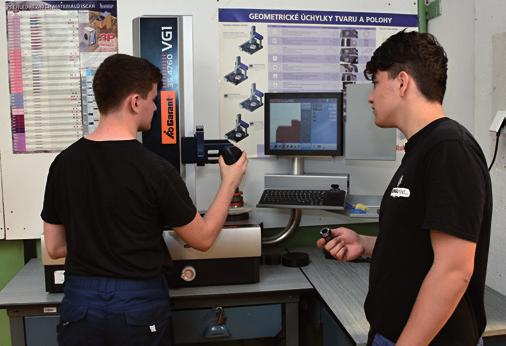 MECHANIK SEŘIZOVAČ Programování CNC strojů Nabízíme unikátní možnost získání výučního listu i maturitního vysvědčení během 4 standardních let!