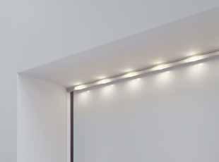 LED osvetlenie pre brány Svetelná lišta LED s neutrálnym bielym svetlom stavia Vašu bránu a Vaše vedľajšie dvere do pravého svetla.