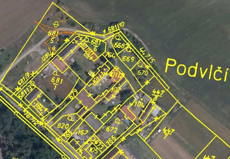 Rodinný dům, Podvlčí 4, 277 01 Dolní Beřkovice Podvlčí Květen 2017 Průkaz energetické náročnosti budovy ev.č. 89091.0 Ing.