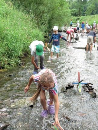 7 POČTY AKCÍ A KLIENTŮ V ROCE 2017 NZDM KLUB MODRÁ KOČKA V OPAVĚ Okamžitá kapacita NZDM: 20 klientů (maximální počet klientů, kterým může být služba poskytnuta v jednom okamžiku) Počet uživatelů