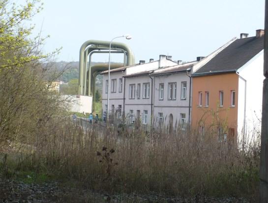 Stále pracujeme s veřejností (zejména s dětmi v SVL a rodiči klientů) 326 kontaktů. Děti v SVl patří do cílové skupiny TP proto, že jsou nedílnou součástí uzavřené i otevřené drogové scény.