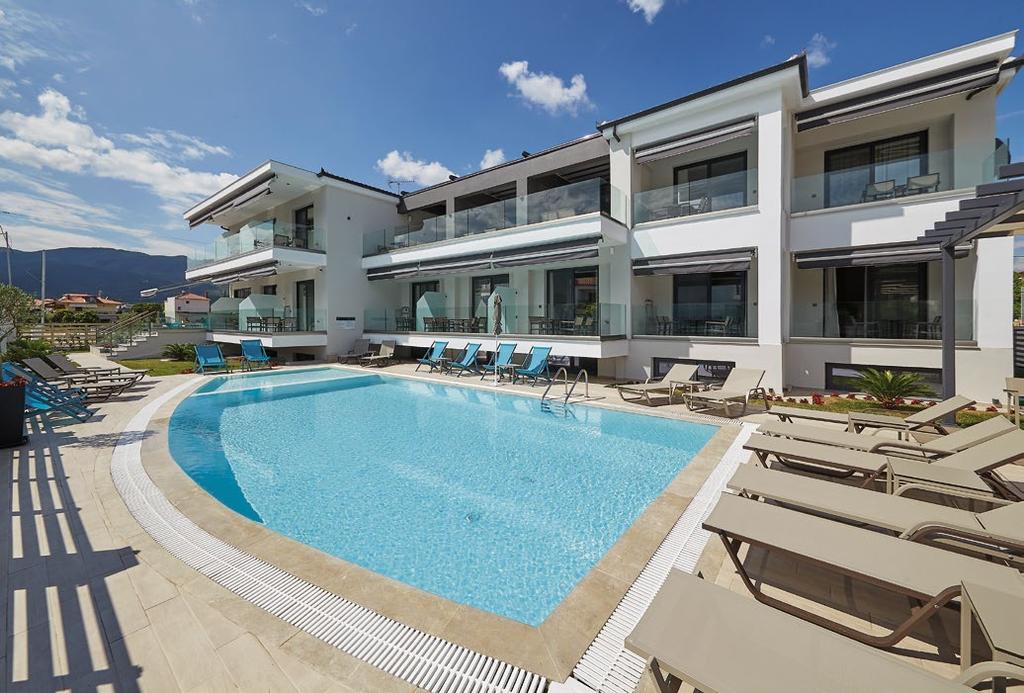 CHALKIDIKI» NEA VRASNA» HOTEL ALBATROS LUXURY LIVING 40 m ODLET BRNO, OSTRAVA ODLETY Z PRAHY na www.ck-apollon.