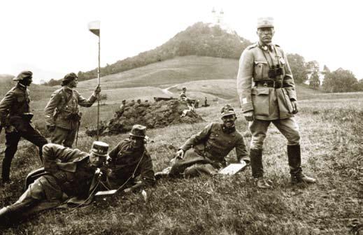 v letech první REPUBLIKY (1919 1939) Armádní generál Josef ŠNEJDÁREK 2. 4. 1875 13. 5. 1945 Jako velitel 2.