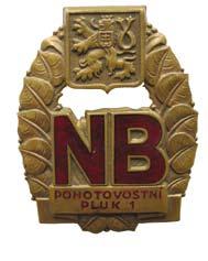 1940 1942 posluchač Vysoké školy vojenské v Bratislavě. V letech 1942 1943 přednosta výcvikového oddělení VPV v Banské Bystrici.