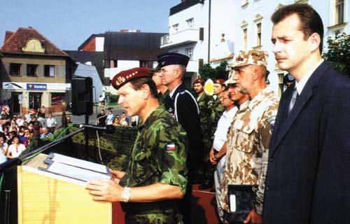 prokázala AČR opět své schopnosti a připravenost v srpnu 2002, kdy (podobně jako v létě roku 1997) nasadila své síly při záchraně lidských