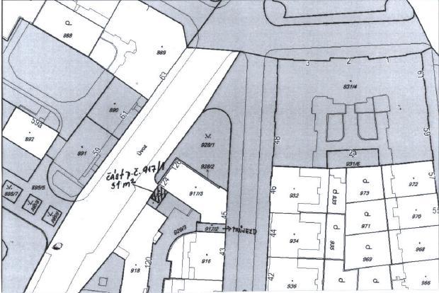 2. prodej části pozemku p.č. 917/1 zastavěná plocha a nádvoří o výměře 31 m2, k. ú. Veveří (informace o uvedeném záměru a dalším postupu i mapové podklady k nahlédnutí Vám poskytne JUDr.