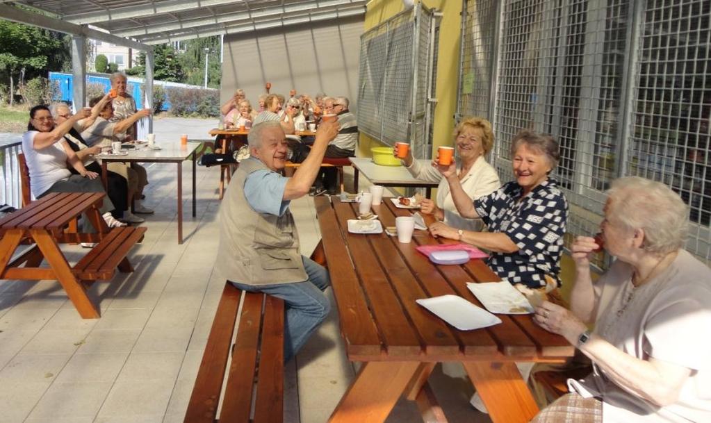 Klub seniorů Řepy (KSŘ) Setkávání seniorů probíhá 1x týdně každou středu 9.00 11.