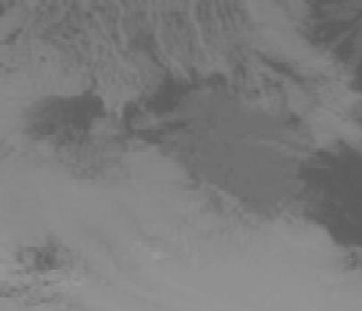 Obr. 6: Meteosat 7, VIS kanál, MSG 1, HRV kanál, rozlišení 2,5 km rozlišení 1 km 8. 12. 2003, 11:45 UTC 8. 12. 2003, 11:45 UTC (http://oiswww.eumetsat.org/webops/msg_interpretation/index.