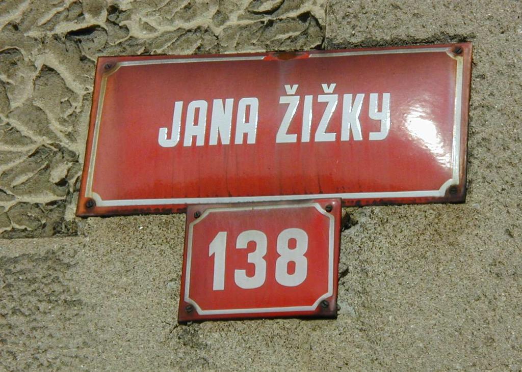 Úvodní kapitoly 4. část 22 Červená tabule s označením domu čp.