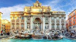 6. FONTÁNA TREVI ( Fontana di Trevi) Tuto fontánu proslavil jednak pramen výborné chuti, který nese italský název Aqua Vergine, což v překladu znamená Panenská voda, a také pověst, která říká, že