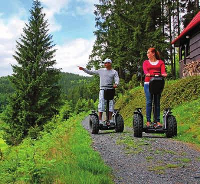 nabízíme vám Půjčovna segway Poznávejte Beskydy jinak, využijte půjčovnu segway u hotelu Horal a vyrazte na některou z okružních tras s naším průvodcem.