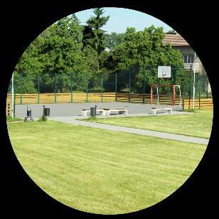 S2 V Parku, Mlazice - asfaltové hřiště na fotbal, basketbal, tenis - parcelní číslo: