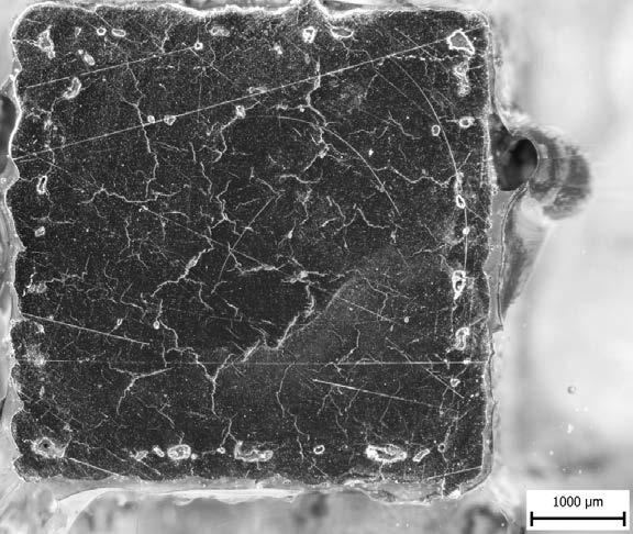 Materiály Nevhodné pro SLM 2618 slitina AlCu(2.7%) Referenčmí materiál R e až 370 MPa Solidifikační trhliny Různé strategie tisku Nevhodné pro SLM 6061 slitina AlMg(1.2%)Si(0.