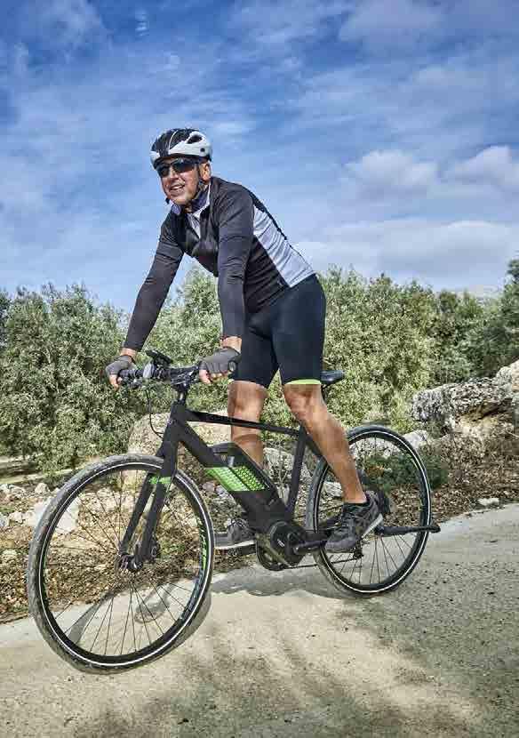 EBIKE Ne glede na starost in kondicijsko moč, s pomočjo ŠKODA ebike kolesa boste lažje premagovali daljše razdalje in strmine v