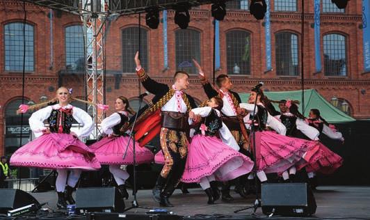 přijal soubor z pojmenování tance z okolí Łowicza.