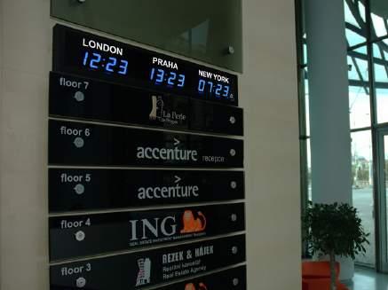 bezdrátového systému jednotného času WTD synchronizace kódem MOBALine, RS 232, RS 485 nebo IRIG-B; napájení ze sítě LED displej v červené, zelené, žluté a modré barvě jednostranné nebo dvoustranné
