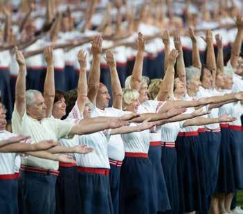 S jednou skladbou se představila také Česká asociace Sport pro všechny, další přidaly gymnastky z Dánska.