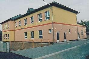 Další akcí byla přístavba hygienického zařízení pro kulturní středisko v části obce Rybníček s náklady 914