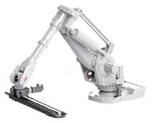 Press Automation IRB 6660FX (7-axis robot) Hlavní aplikace Automatizace lisu Zatížení (kg) 50 Obsluha strojů Dosah (m) 3,1 + 1,4 Manipulace s materiálem Zdvih (m): ±1,4 Lineární 7.